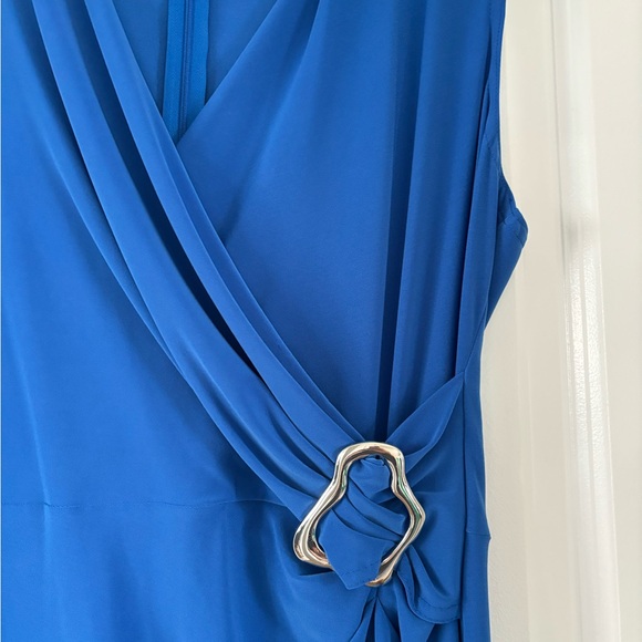 Palm Springs Sleeveless Wrap Dress - Picture 2 of 4